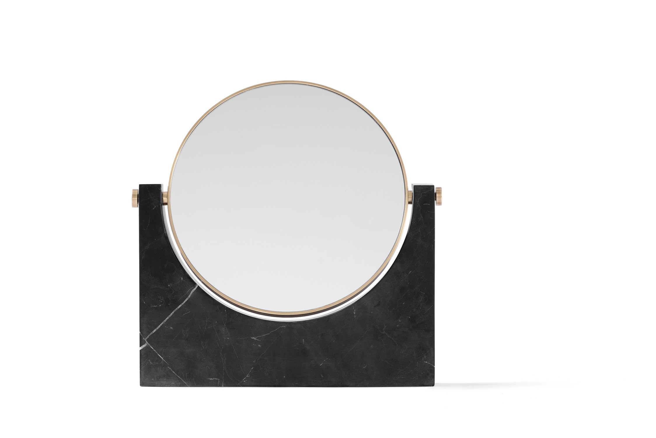 Menu Pepe Marble Mirror Brass Black Spiegel